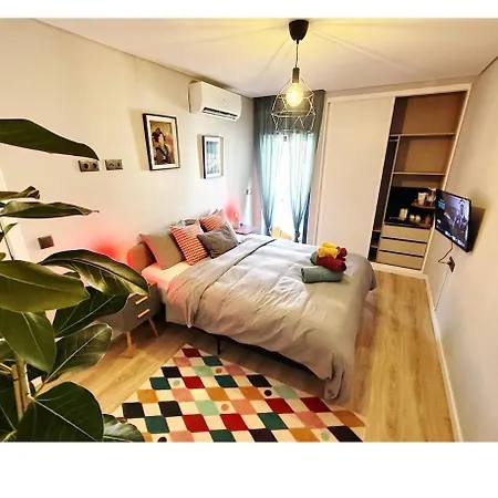 Ensuite With Private Balcony, Chill Flatshare *