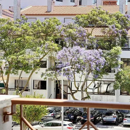 Ensuite With Private Balcony, Chill Flatshare Privatunterkunft Cascais